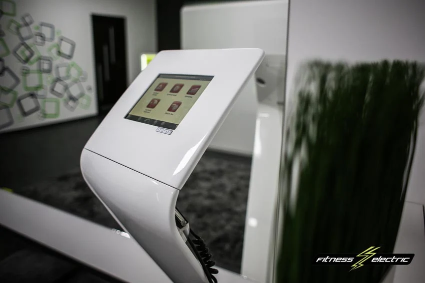 Detail EMS přístroje z archivu Fitness Electric
